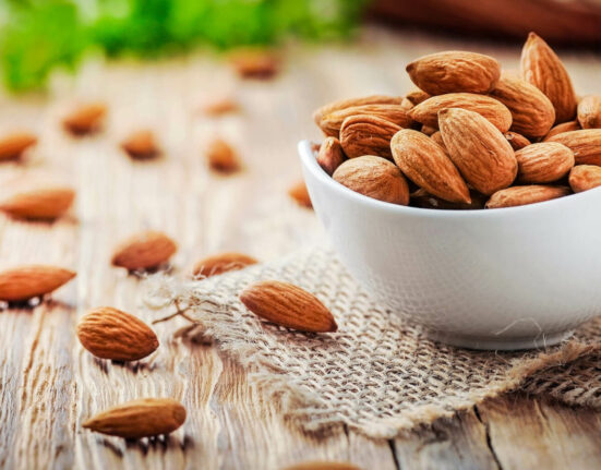 Top 10 Amazing Benefits Of Almonds